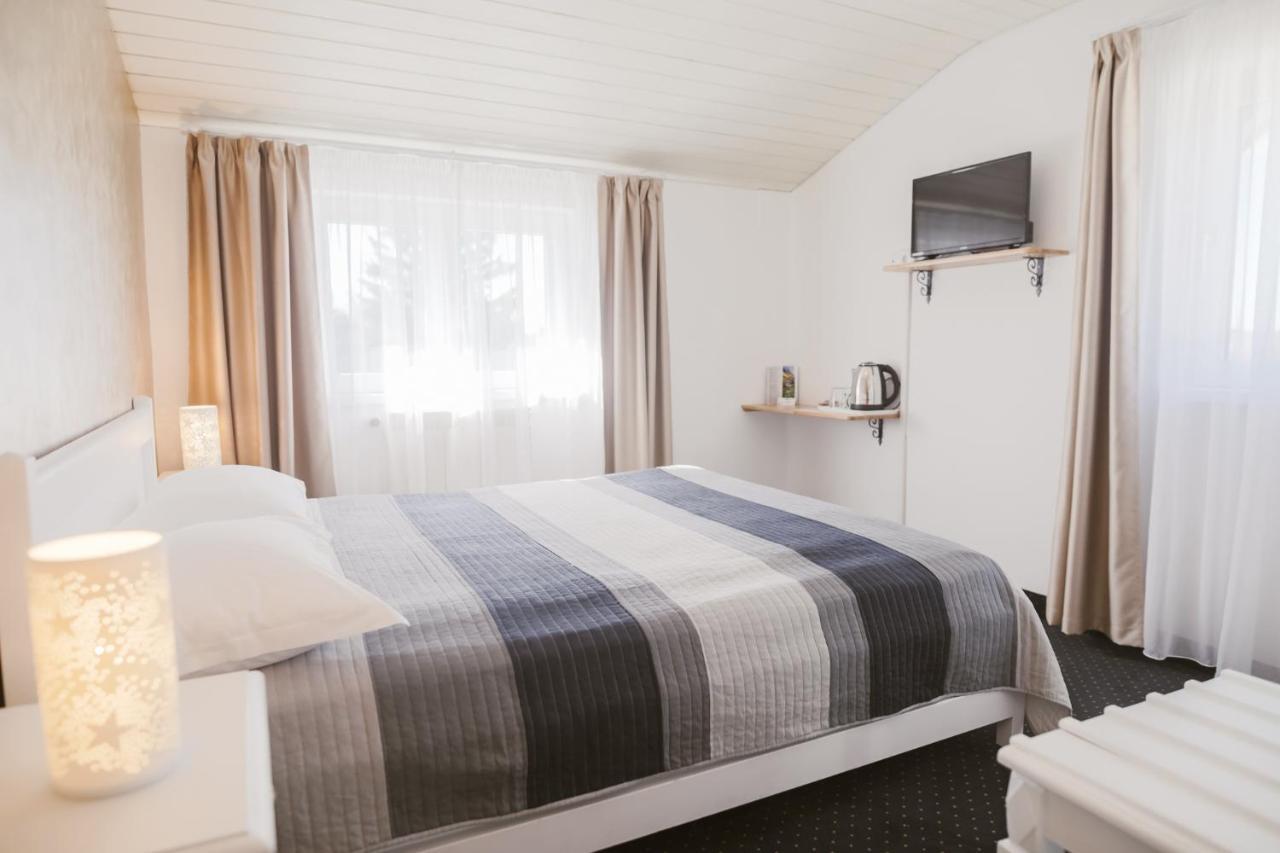 Villa Helvetia Targu Mures Ngoại thất bức ảnh