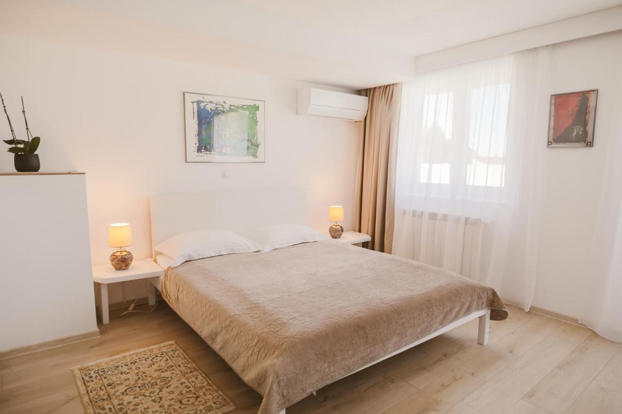 Villa Helvetia Targu Mures Ngoại thất bức ảnh