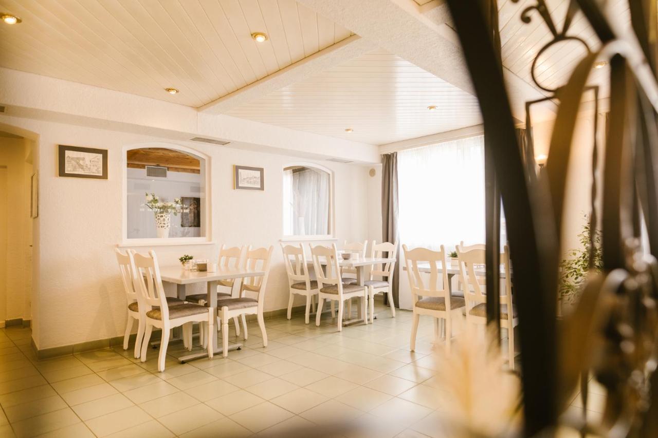 Villa Helvetia Targu Mures Ngoại thất bức ảnh